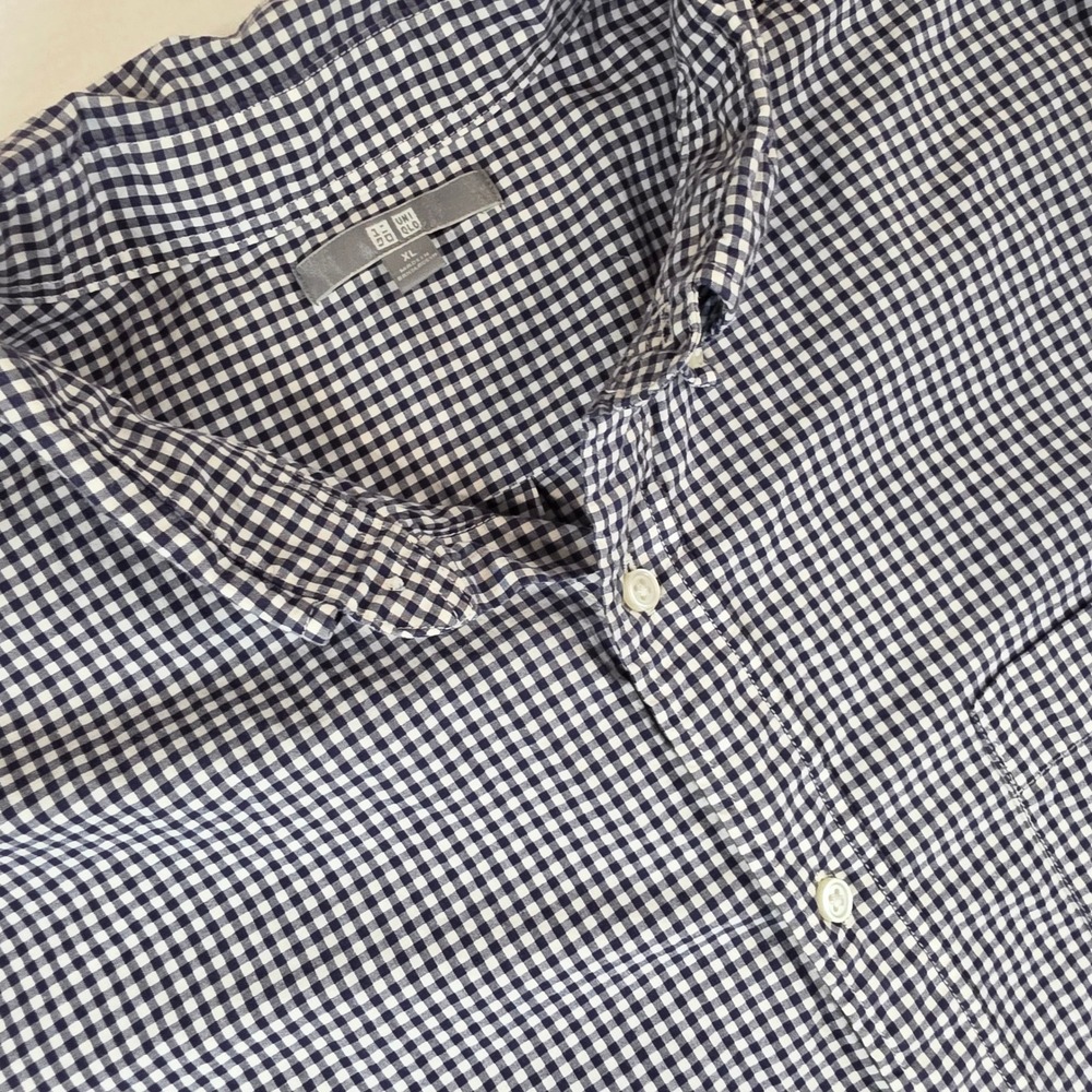 Uniqlo Mens XL Gingham Check Button Down Shirt‎ Navy Blue White 100% Cotton